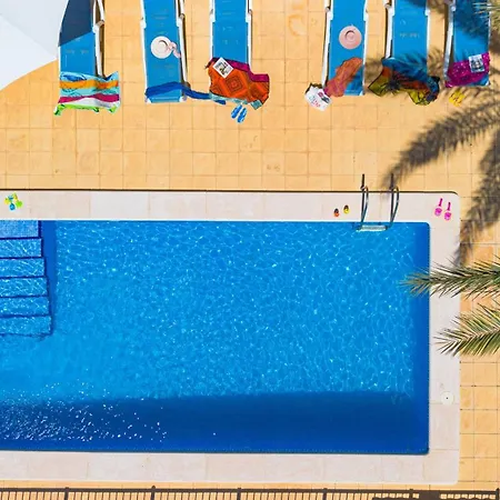 ヴィラ Cohete - Plusholidays *