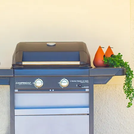 Cohete - Plusholidays * Ifach