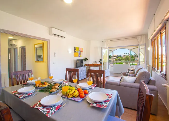 Cohete - Plusholidays Villa